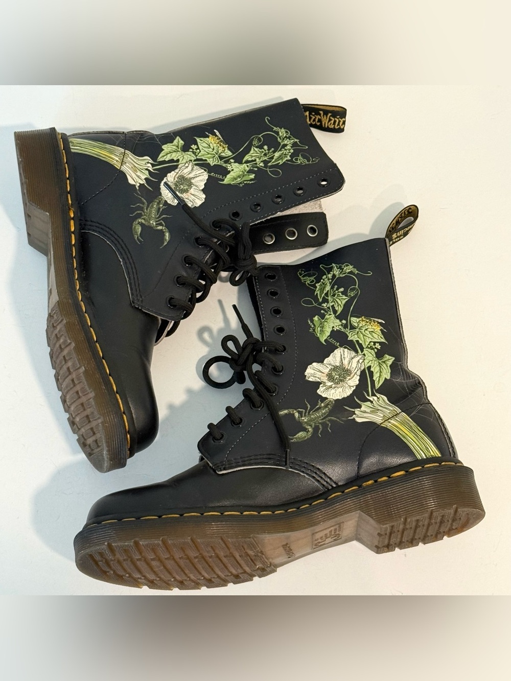Dr. Martens 1490 WB Wild Botanics Combat Boots Womens Size 8 Floral Spiderweb - Picture 5 of 14